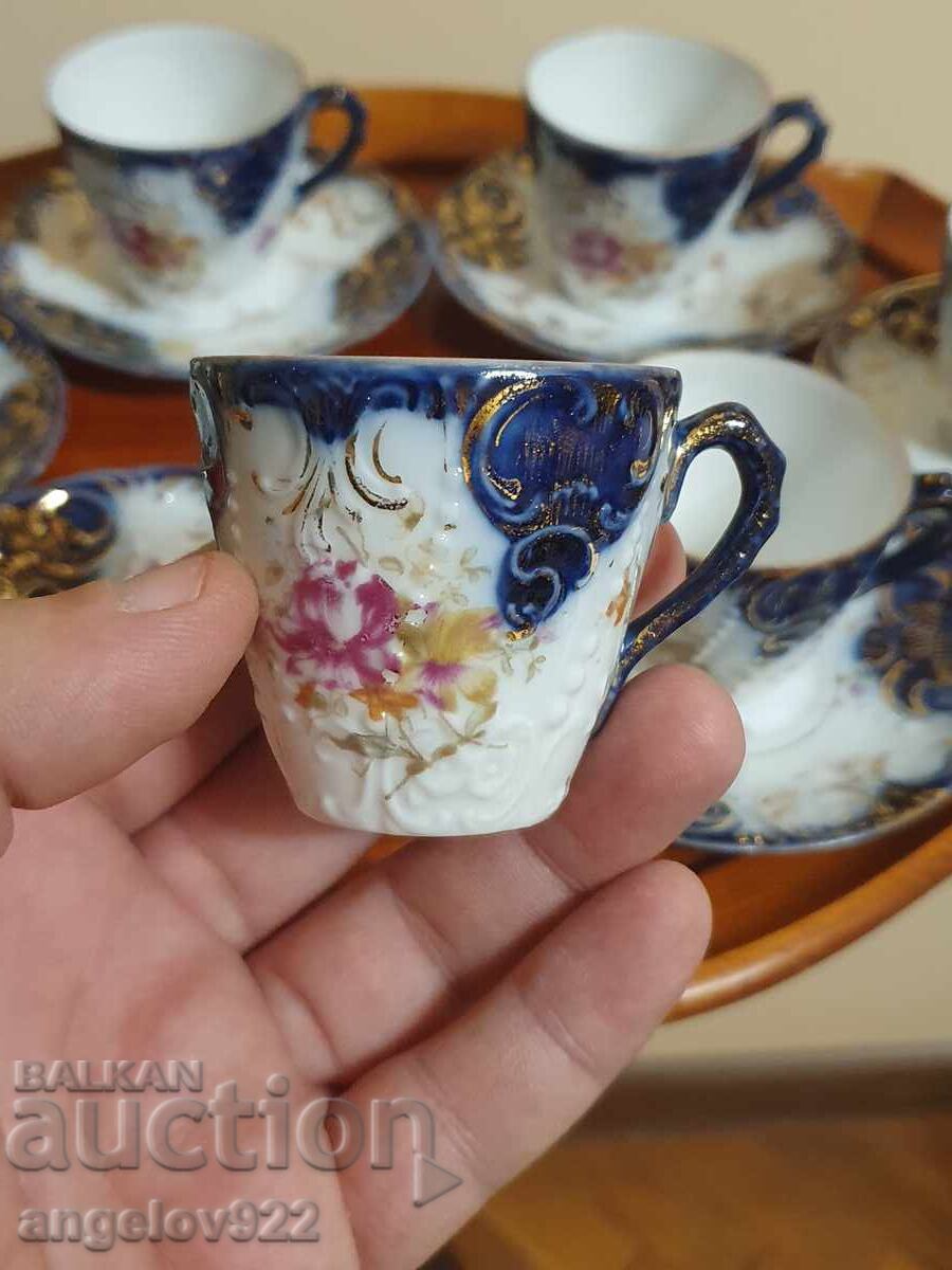 Licitație Cești de porțelan frumoase pentru cafea!!!