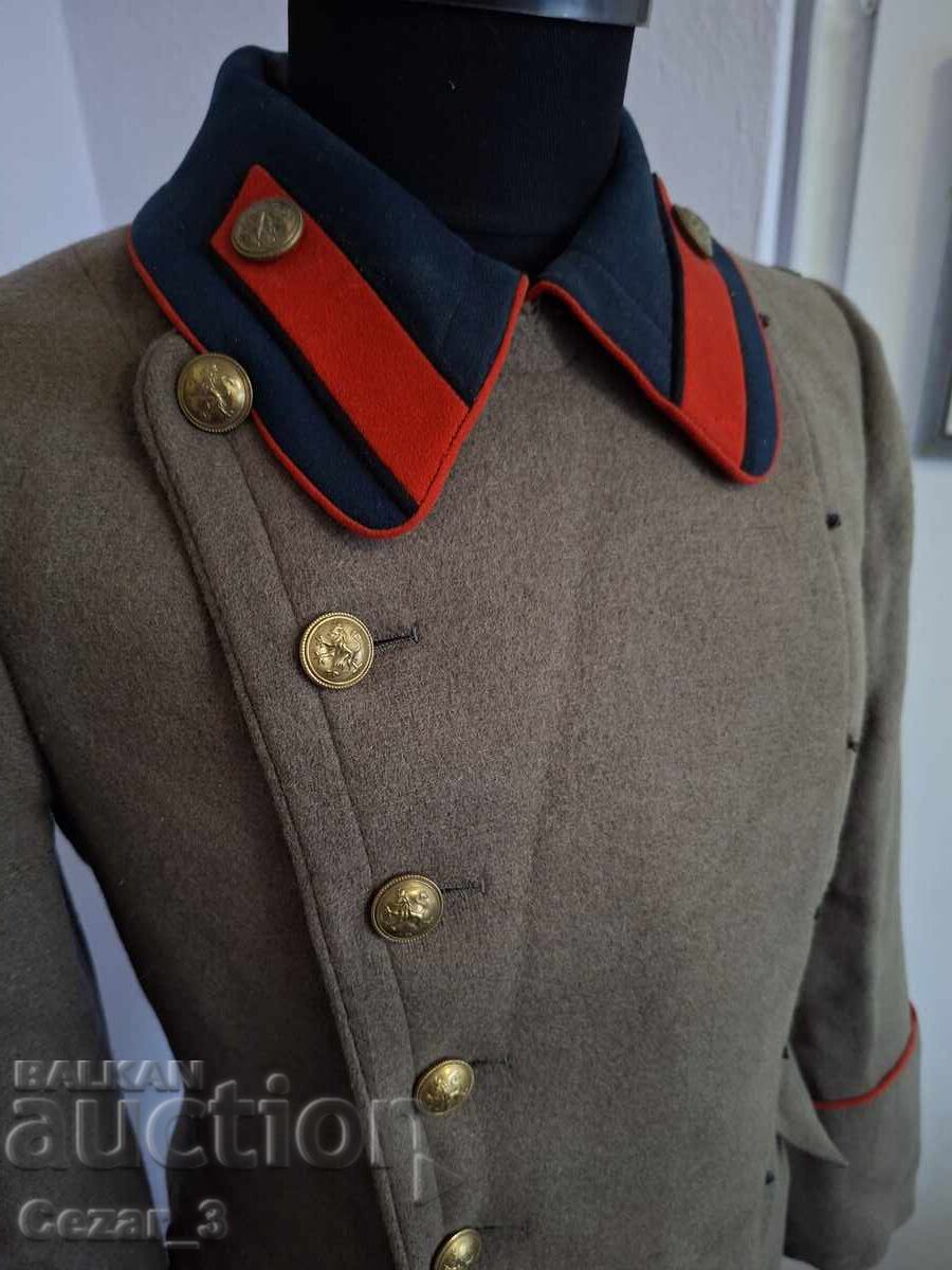 Royal Officer's Overcoat, Model 1927; Kingdom of Bulgaria with price € 511.29 | 1000.00 BGN