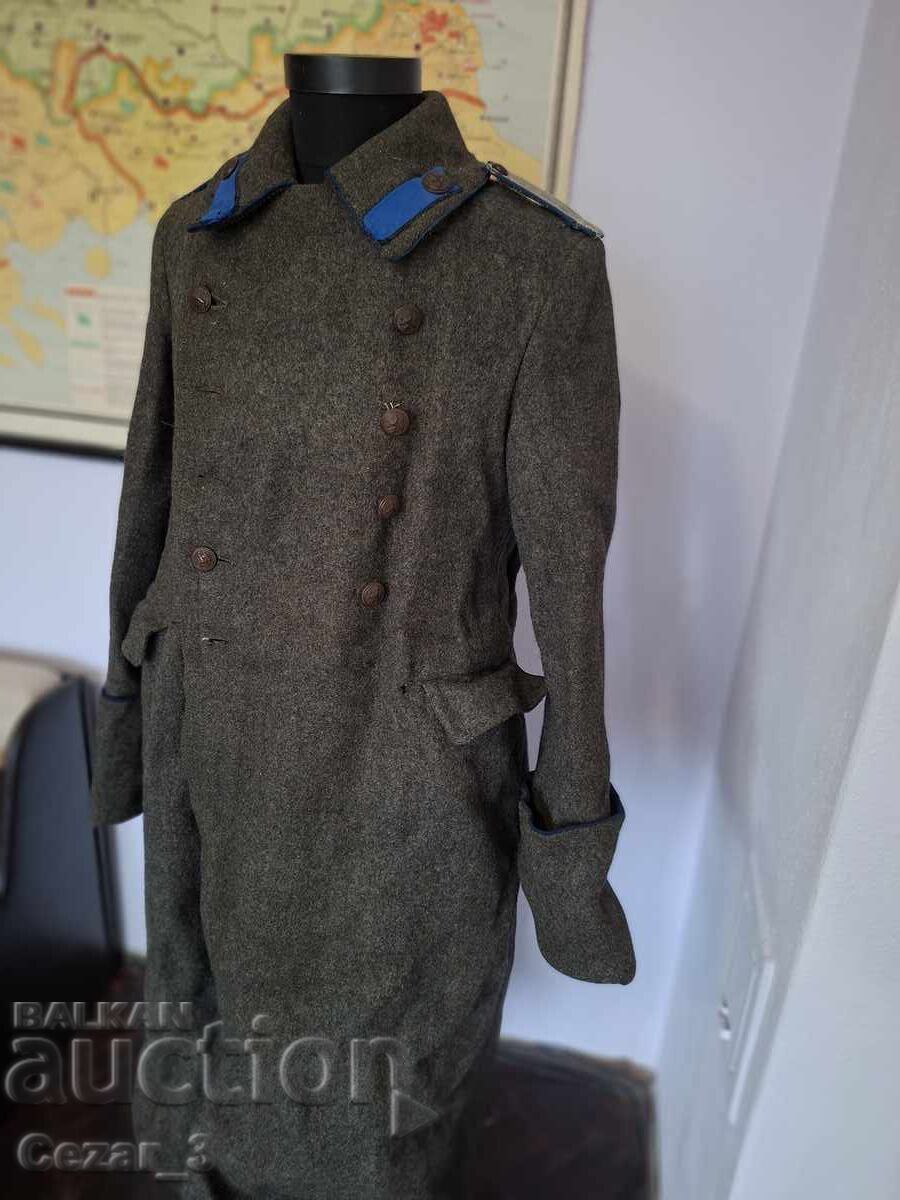 Imperial Officer's Overcoat; UNIQUE; Kingdom of Bulgaria; M42 with price € 204.52 | 400.01 BGN Imperial Officer's Overcoat; UNIQUE; Kingdom of Bulgaria; M42 with price € 204.52 | 400.01 BGN