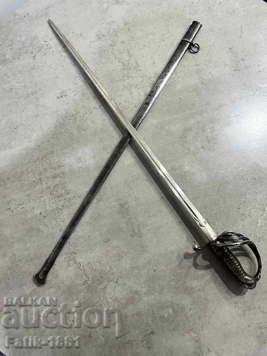 SABIE FRANCEZĂ / PALAȘ