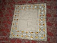 Small tablecloth 27