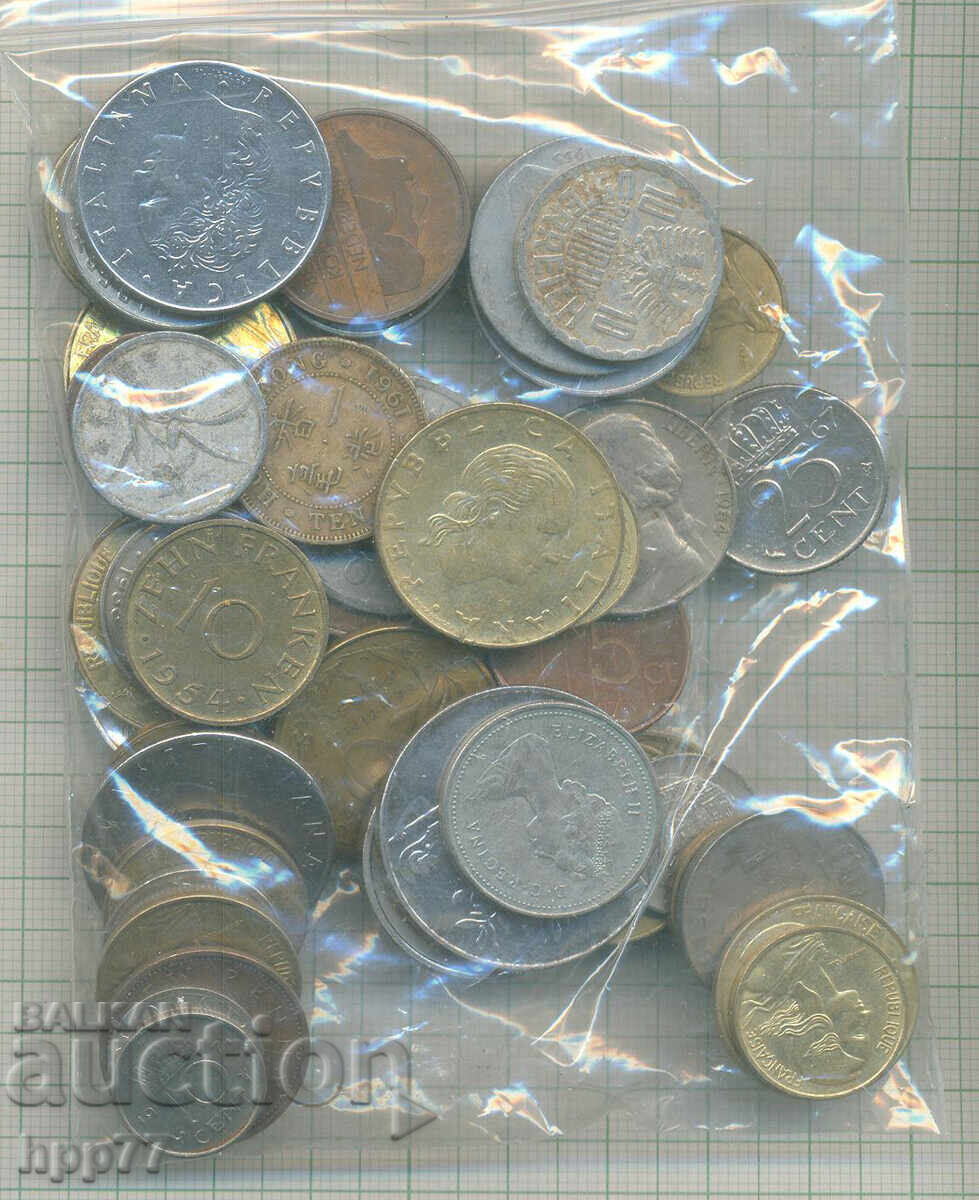 монети  51 с цена € 2.50 | 4.89 лв.