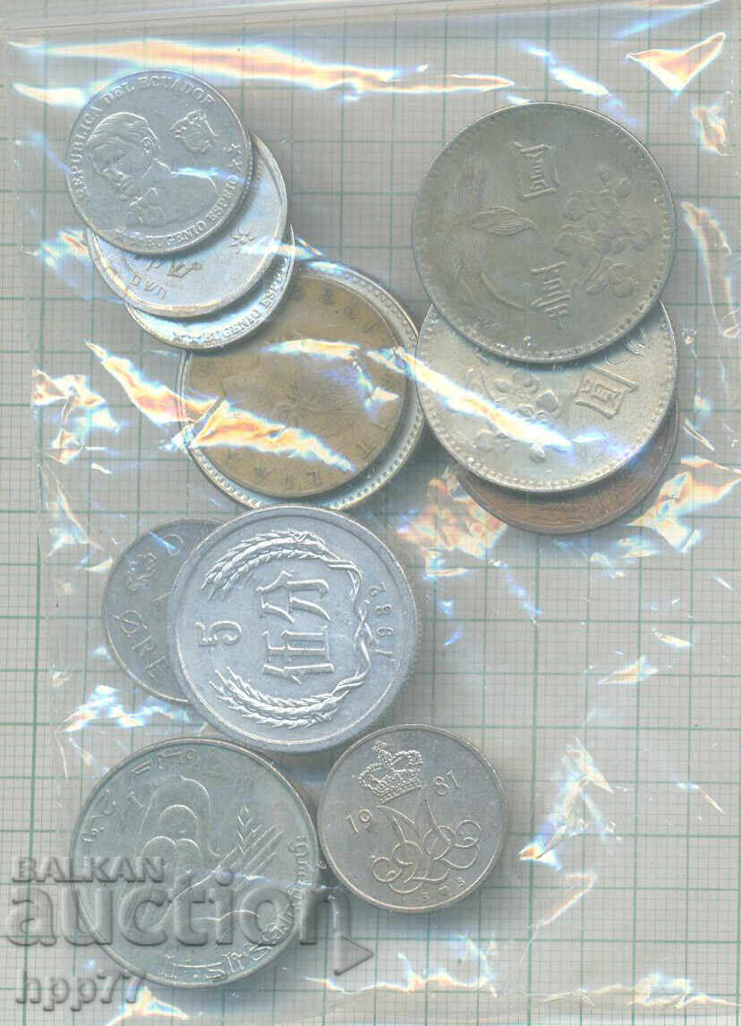 монети  54 с цена € 1.20 | 2.35 лв.