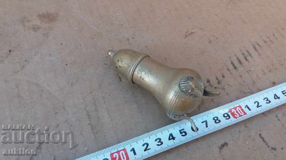 Delivery of OLD SOLID BRONZE SALT CELLAR - SALT SHAKER