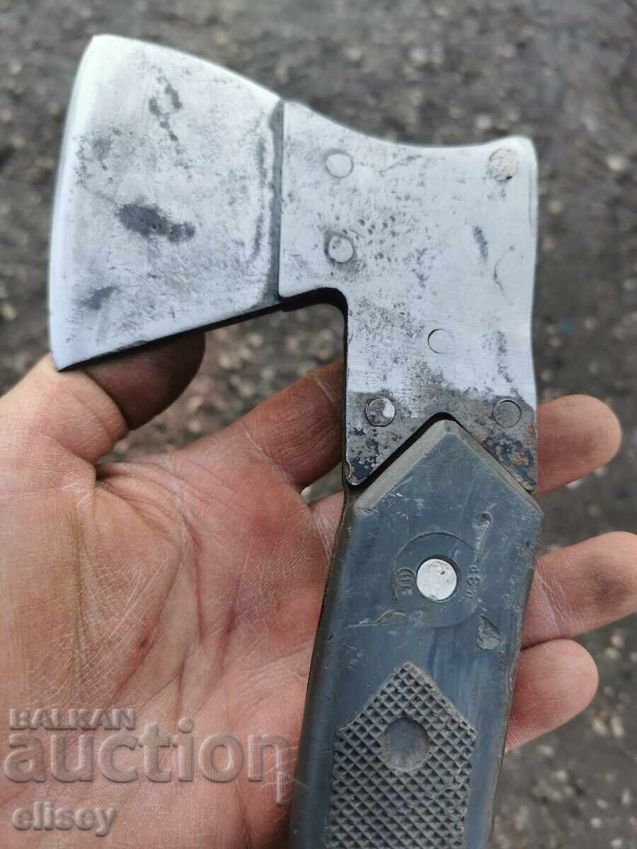 Аукцион Руска туристическа брадва