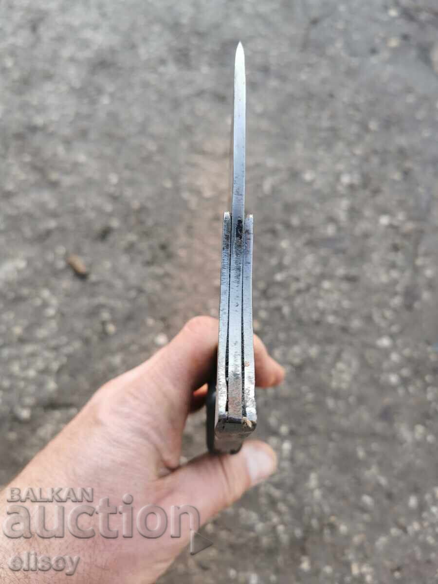 Доставка на Руска туристическа брадва