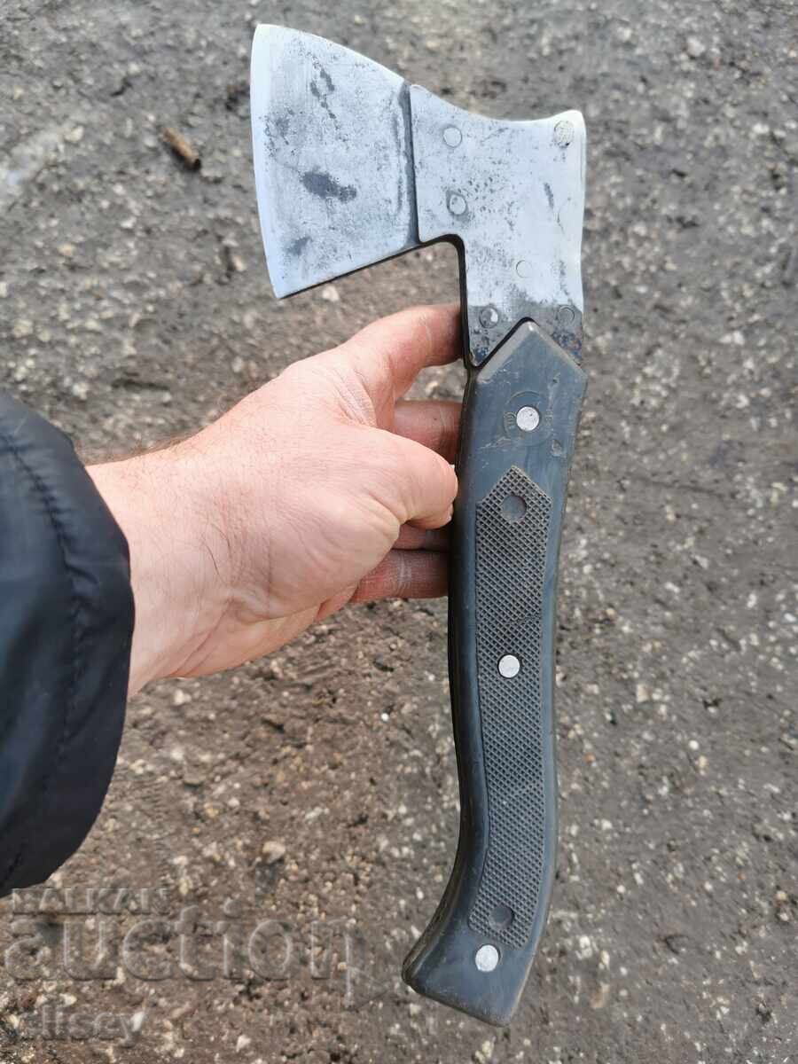 Руска туристическа брадва