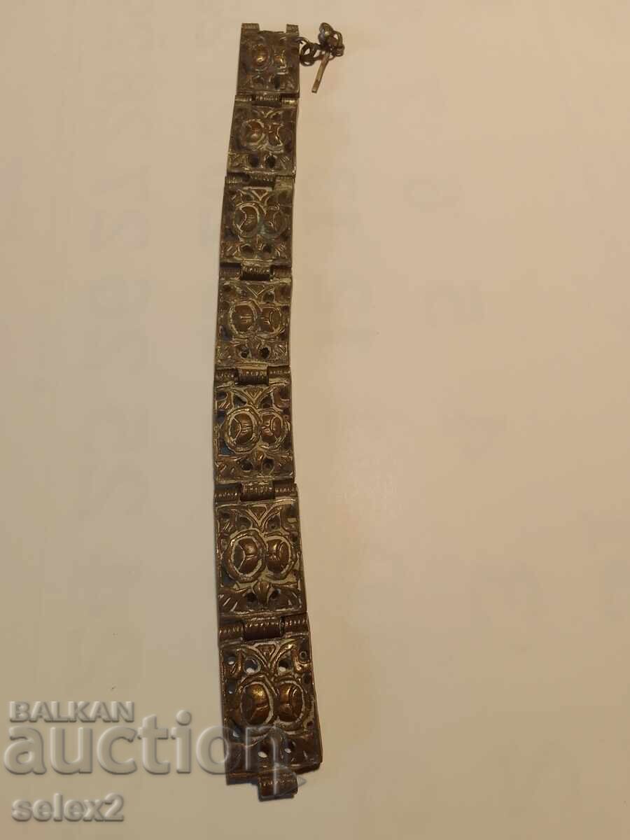 Възрожденска гривна с цена € 30.00 | 58.67 лв.