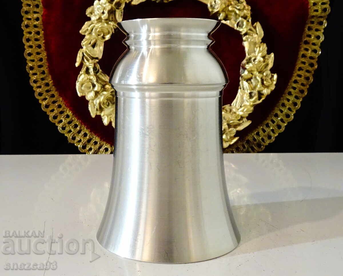 Auction  Kalena wine glass by Röders, designed by Frido Witte