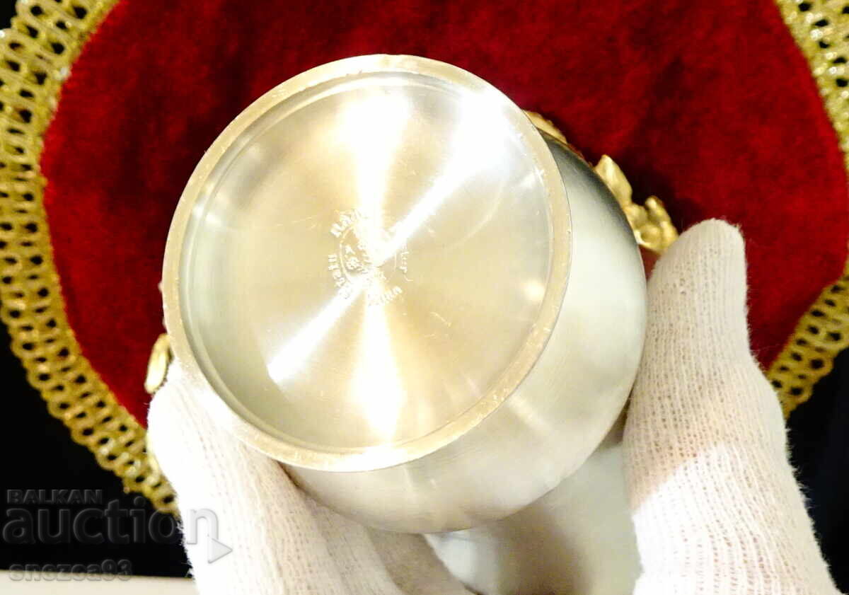 Delivery of Kalena wine glass by Röders, designed by Frido Witte