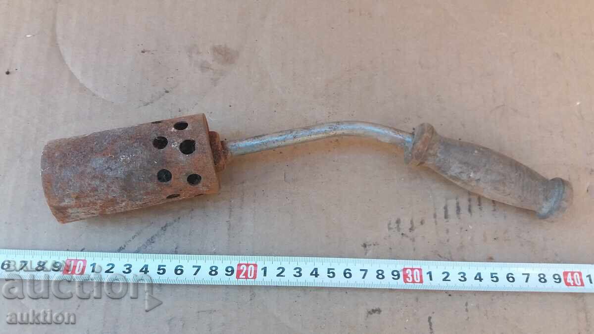 ARZĂTOR DE GAZ, SOCIAL, PRĂJITOR cu preț € 2.99 | 5.85 BGN