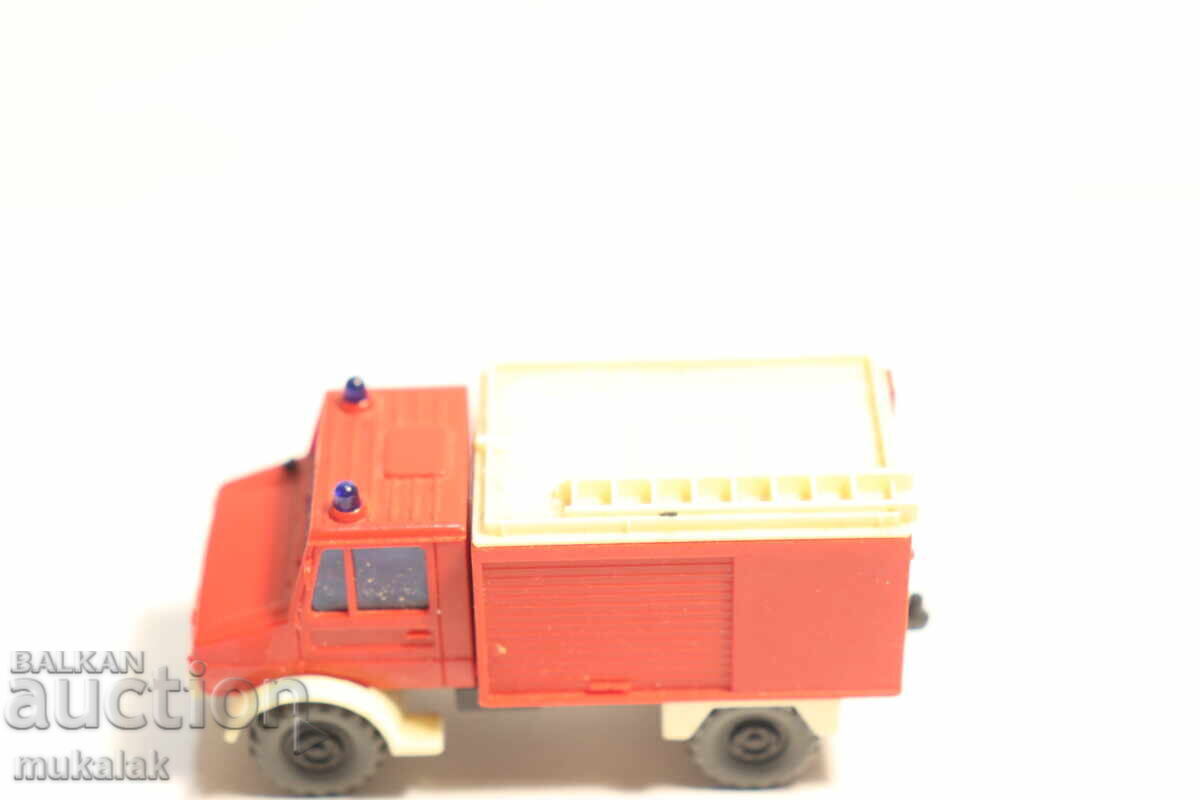 WIKING 1:87 H0 MERCEDES ПОЖАРНА МОДЕЛ КОЛИЧКА - 5 WIKING 1:87 H0 MERCEDES ПОЖАРНА МОДЕЛ КОЛИЧКА - 5