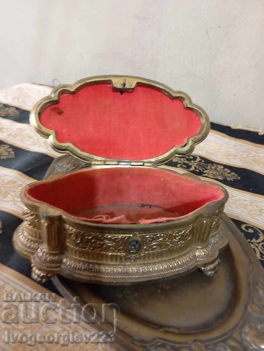 Παλιό κουτί κοσμημάτων με δίσκο - 5 Παλιό κουτί κοσμημάτων με δίσκο - 5