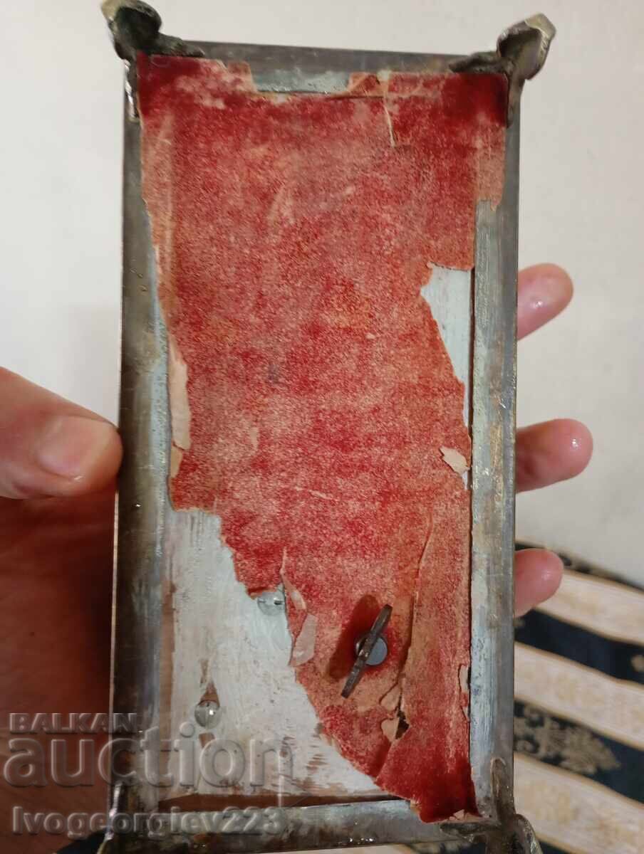 Cutie veche de bijuterii cu mecanism muzical - 6 Cutie veche de bijuterii cu mecanism muzical - 6