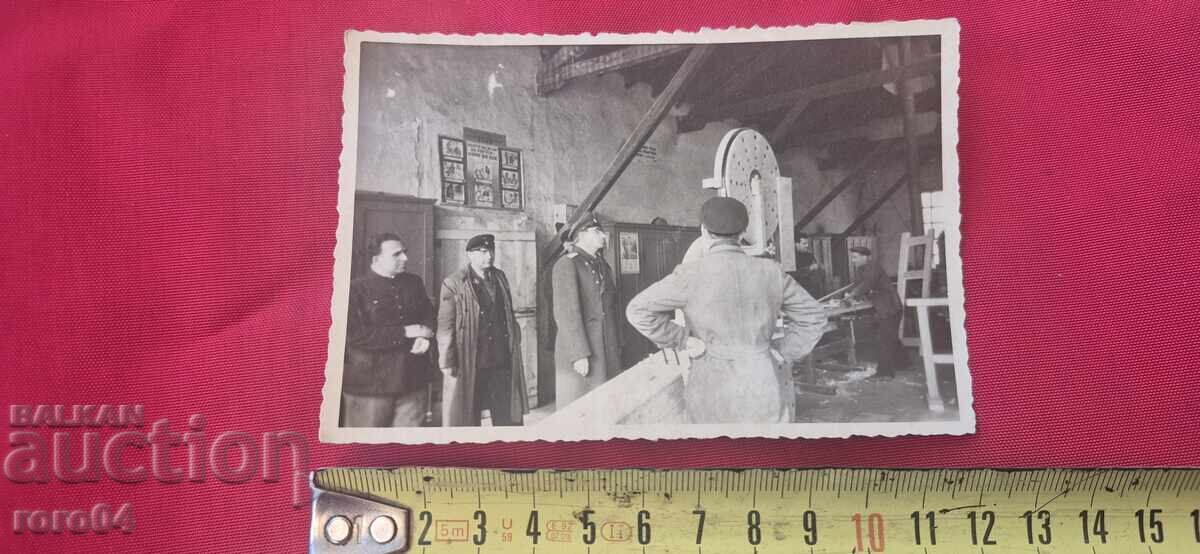 Παράδοση ΣΟΦΙΑ - ΒΤΥ ΤΟΝΤΟΡ ΚΑΜΠΛΕΣΚΟΦ - WW II Παράδοση ΣΟΦΙΑ - ΒΤΥ ΤΟΝΤΟΡ ΚΑΜΠΛΕΣΚΟΦ - WW II