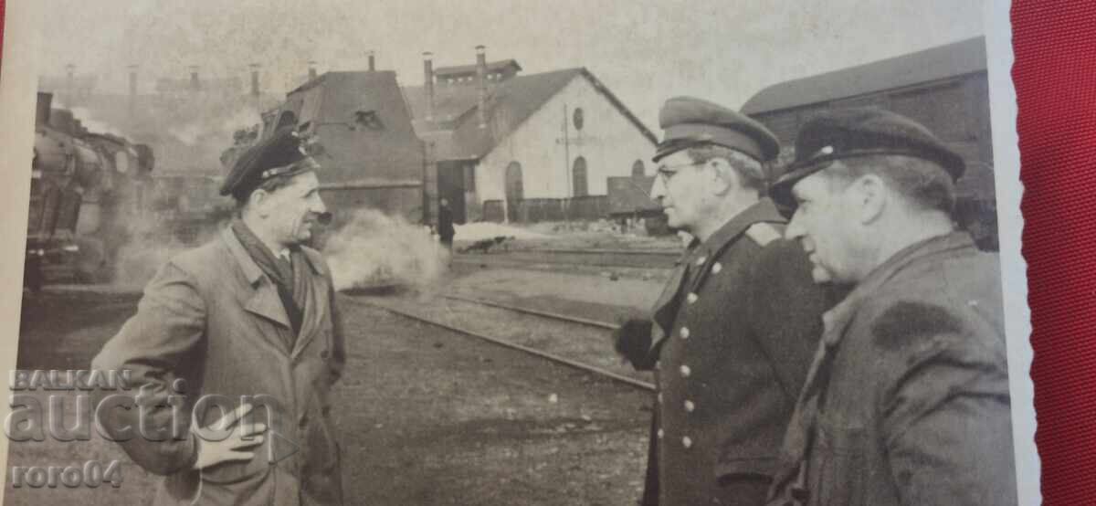 ΣΟΦΙΑ - ΒΤΥ ΤΟΝΤΟΡ ΚΑΜΠΛΕΣΚΟΦ - WW II με τιμή € 5.00 | 9.78 BGN ΣΟΦΙΑ - ΒΤΥ ΤΟΝΤΟΡ ΚΑΜΠΛΕΣΚΟΦ - WW II με τιμή € 5.00 | 9.78 BGN