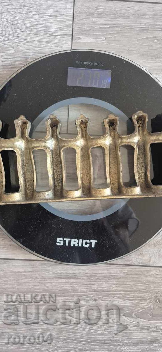 DECORATIVE FIREPLACE GRATE - KINGDOM OF BULGARIA - 6 DECORATIVE FIREPLACE GRATE - KINGDOM OF BULGARIA - 6