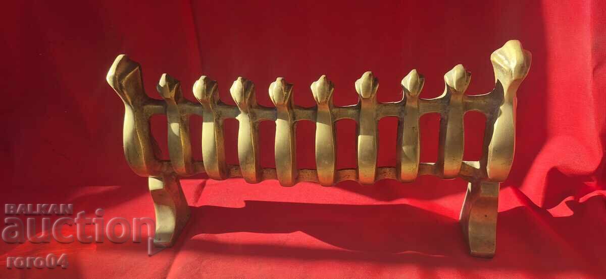 DECORATIVE FIREPLACE GRATE - KINGDOM OF BULGARIA DECORATIVE FIREPLACE GRATE - KINGDOM OF BULGARIA