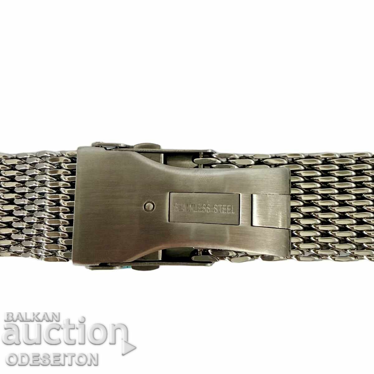 Brățară din oțel inoxidabil argintiu - Diferite mărimi cu preț € 34.99 | 68.43 BGN Brățară din oțel inoxidabil argintiu - Diferite mărimi cu preț € 34.99 | 68.43 BGN