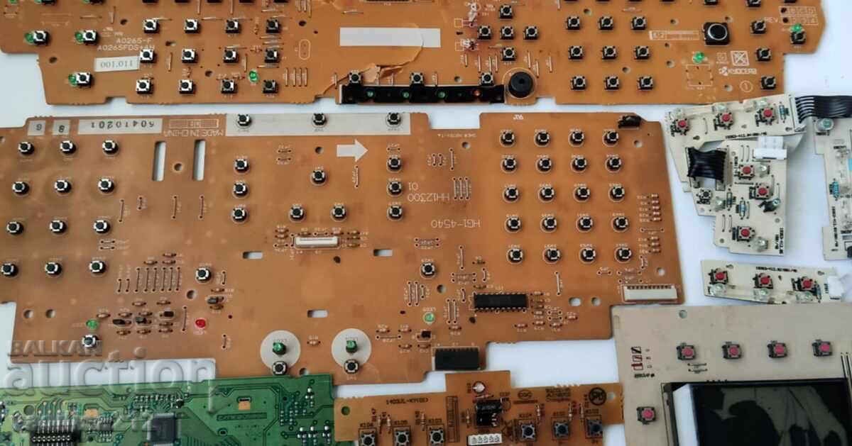 Ηλεκτρονικά σκραπ, πλακέτες κυκλωμάτων με τιμή € 1.00 | 1.96 BGN Ηλεκτρονικά σκραπ, πλακέτες κυκλωμάτων με τιμή € 1.00 | 1.96 BGN