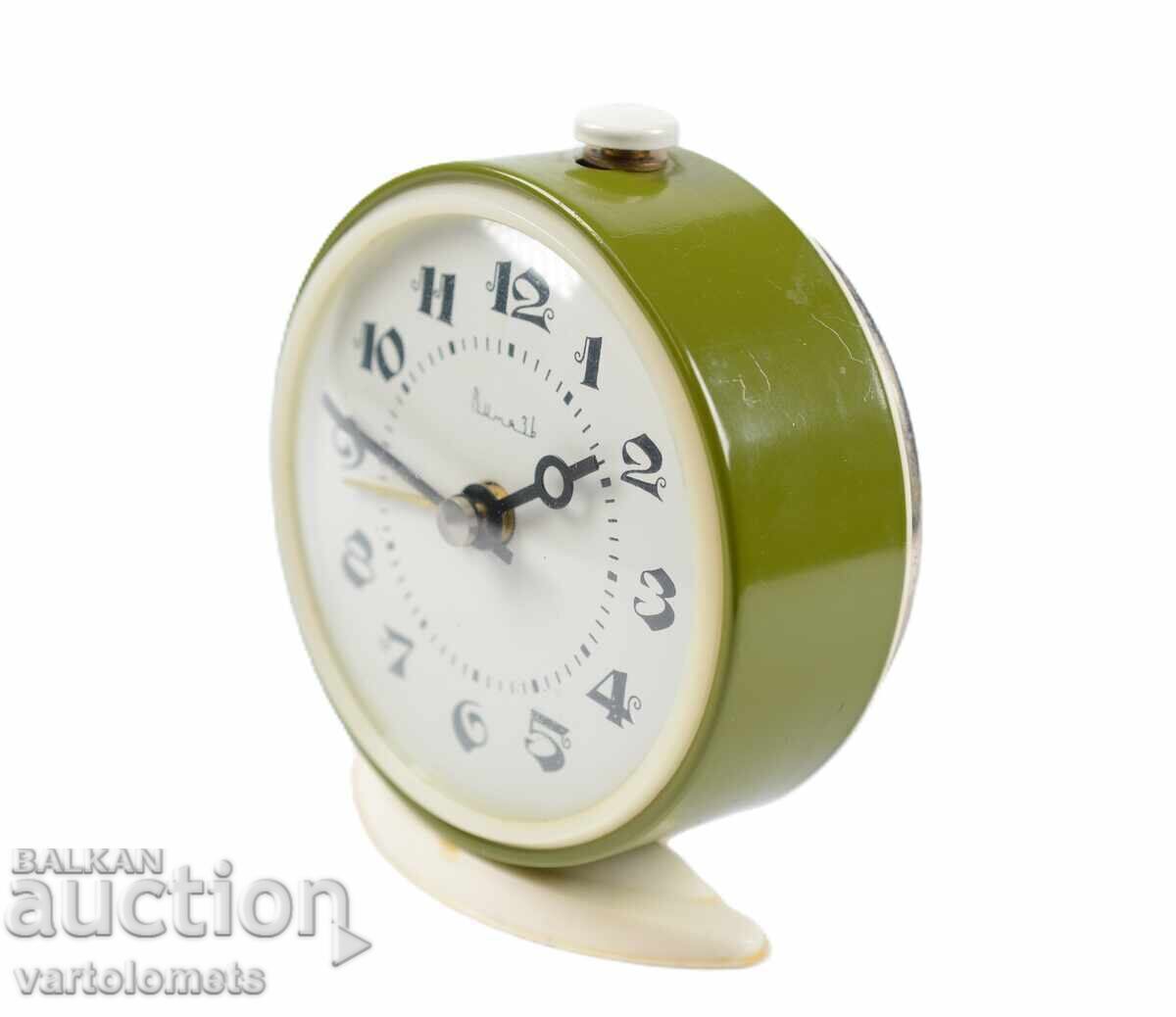 Ρολόι αφύπνισης VITYAZ USSR - δεν λειτουργεί σταθερά με τιμή € 5.00 | 9.78 BGN