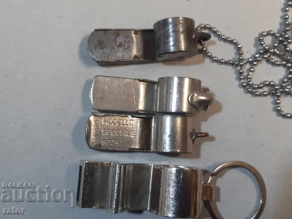 Metal vechi, fluiere de arbitru - 4 bucăți, fluier - deschizător de sticle - 5