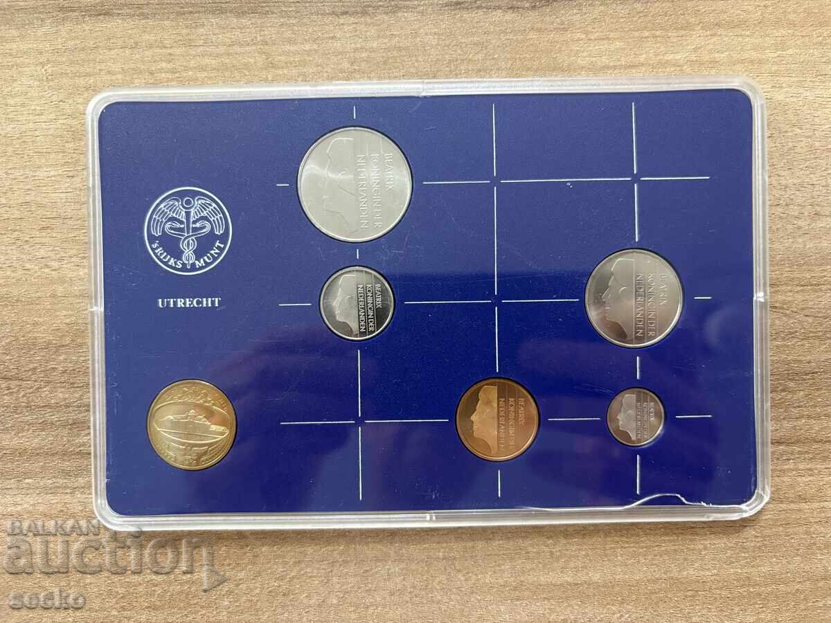 Ολλανδία - Σετ (1986) με τιμή € 7.00 | 13.69 BGN Ολλανδία - Σετ (1986) με τιμή € 7.00 | 13.69 BGN