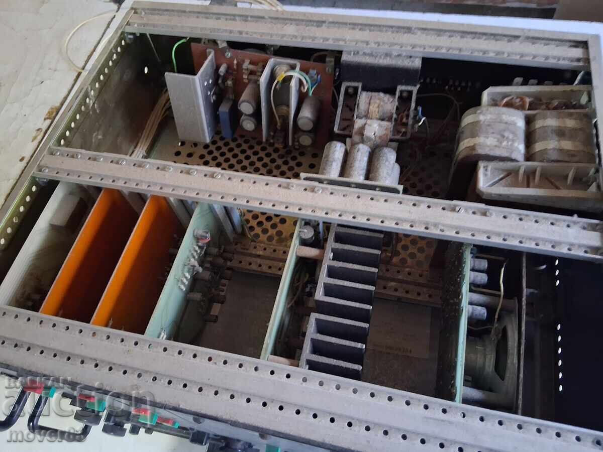 Tehnică audio. Deșeuri electronice cu preț € 9.99 | 19.54 BGN Tehnică audio. Deșeuri electronice cu preț € 9.99 | 19.54 BGN