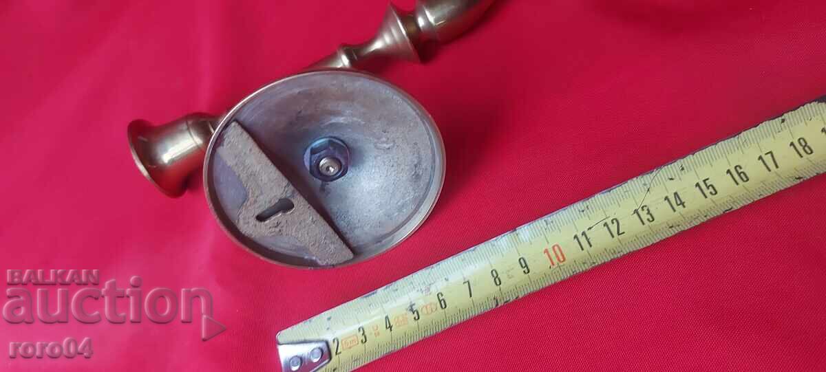 PRIEST - WALL-MOUNTED - 5 PRIEST - WALL-MOUNTED - 5