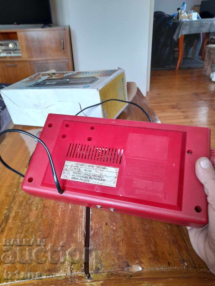 Browni Star Radio Clock - 7