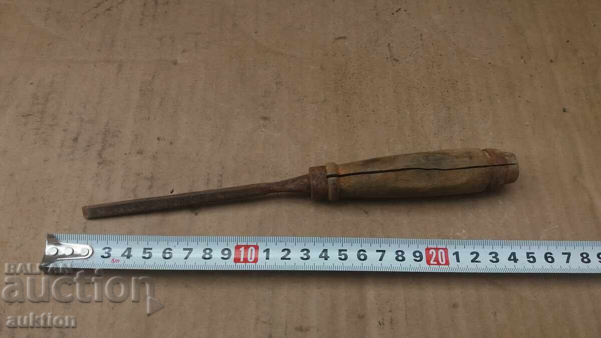 Аукцион ОТВЕРТКА - СОЦ. МАСИВНА Аукцион ОТВЕРТКА - СОЦ. МАСИВНА