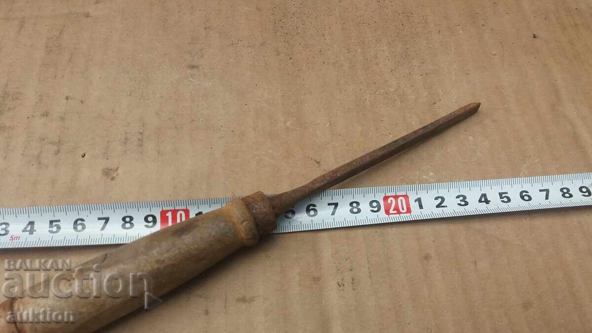 ОТВЕРТКА - СОЦ. МАСИВНА - 6 ОТВЕРТКА - СОЦ. МАСИВНА - 6