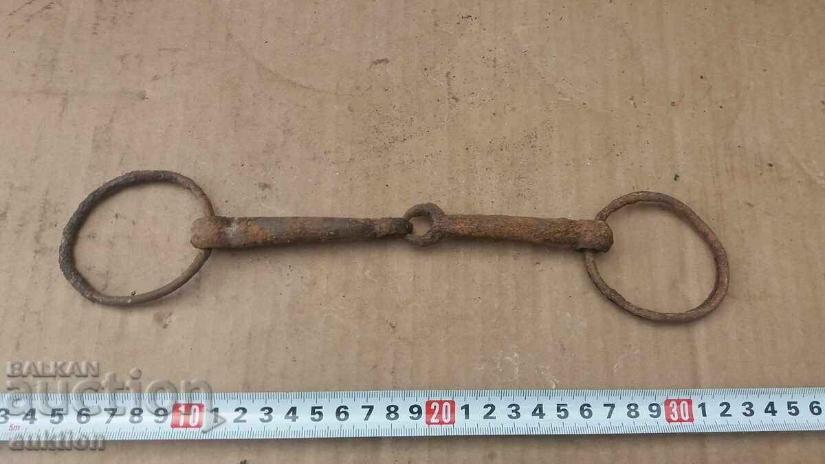 ΣΤΑΡ ΓΕΜ ΑΠΟ ΚΟΝΣΚΑ ΜΟΥΝΙΤΣΙΑ