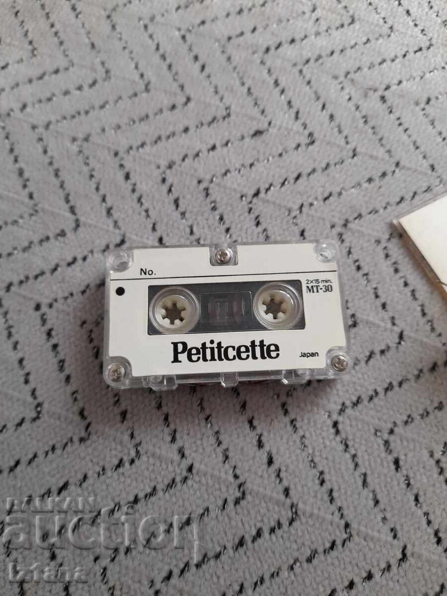 Аукцион Стара микро касета Petitcette Аукцион Стара микро касета Petitcette