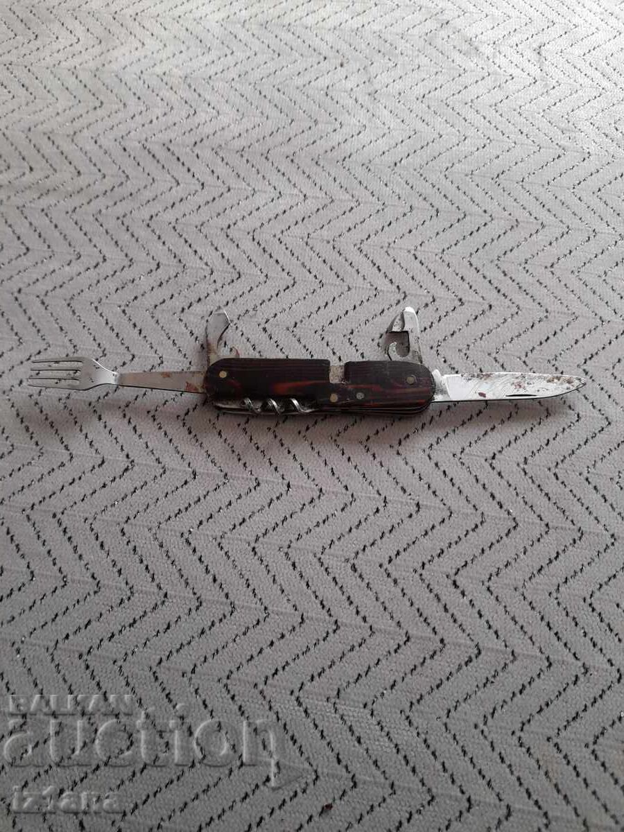 Delivery of Old pocket knife, blade, blade