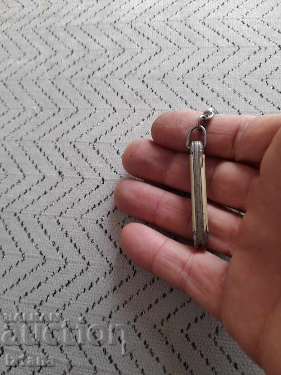 Аукцион Стар ключодържател ножче Аукцион Стар ключодържател ножче