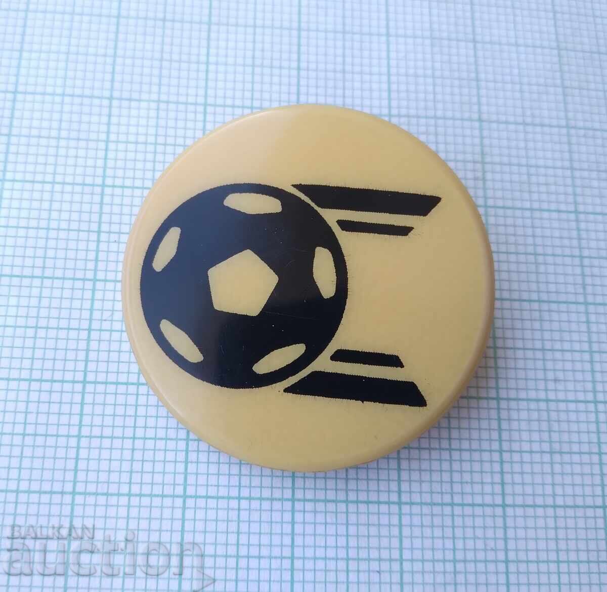 19358 Значка - Футболна топка с цена € 0.77 | 1.51 лв. 19358 Значка - Футболна топка с цена € 0.77 | 1.51 лв.