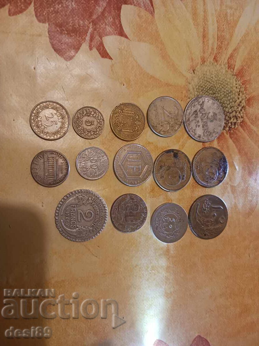 Auction Various 14 pieces Auction Various 14 pieces