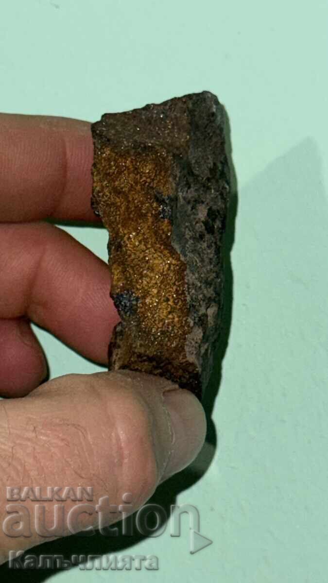 Licitație Masiv Calaverit în matrice de cuarț Licitație Masiv Calaverit în matrice de cuarț