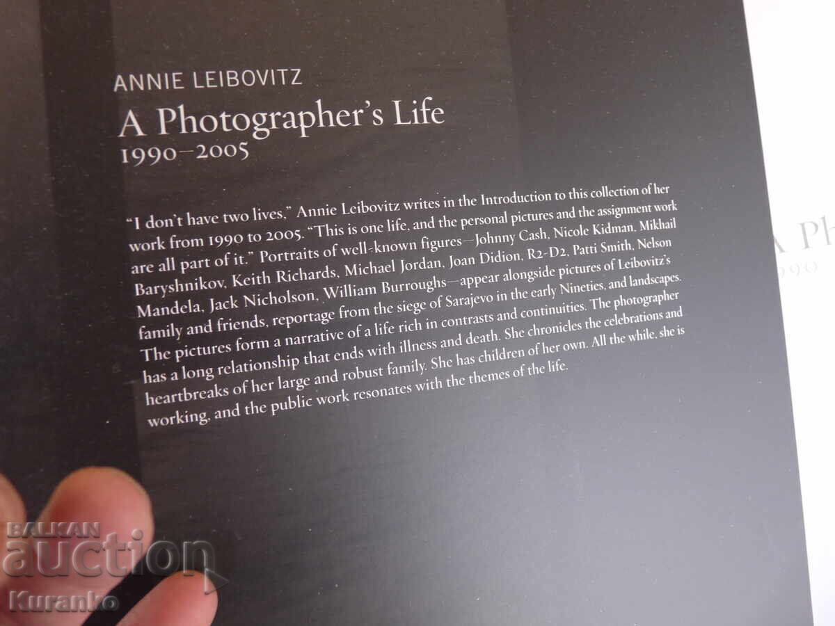 Auction Album catalog ANNIE LEIBOVITZ Photography Auction Album catalog ANNIE LEIBOVITZ Photography