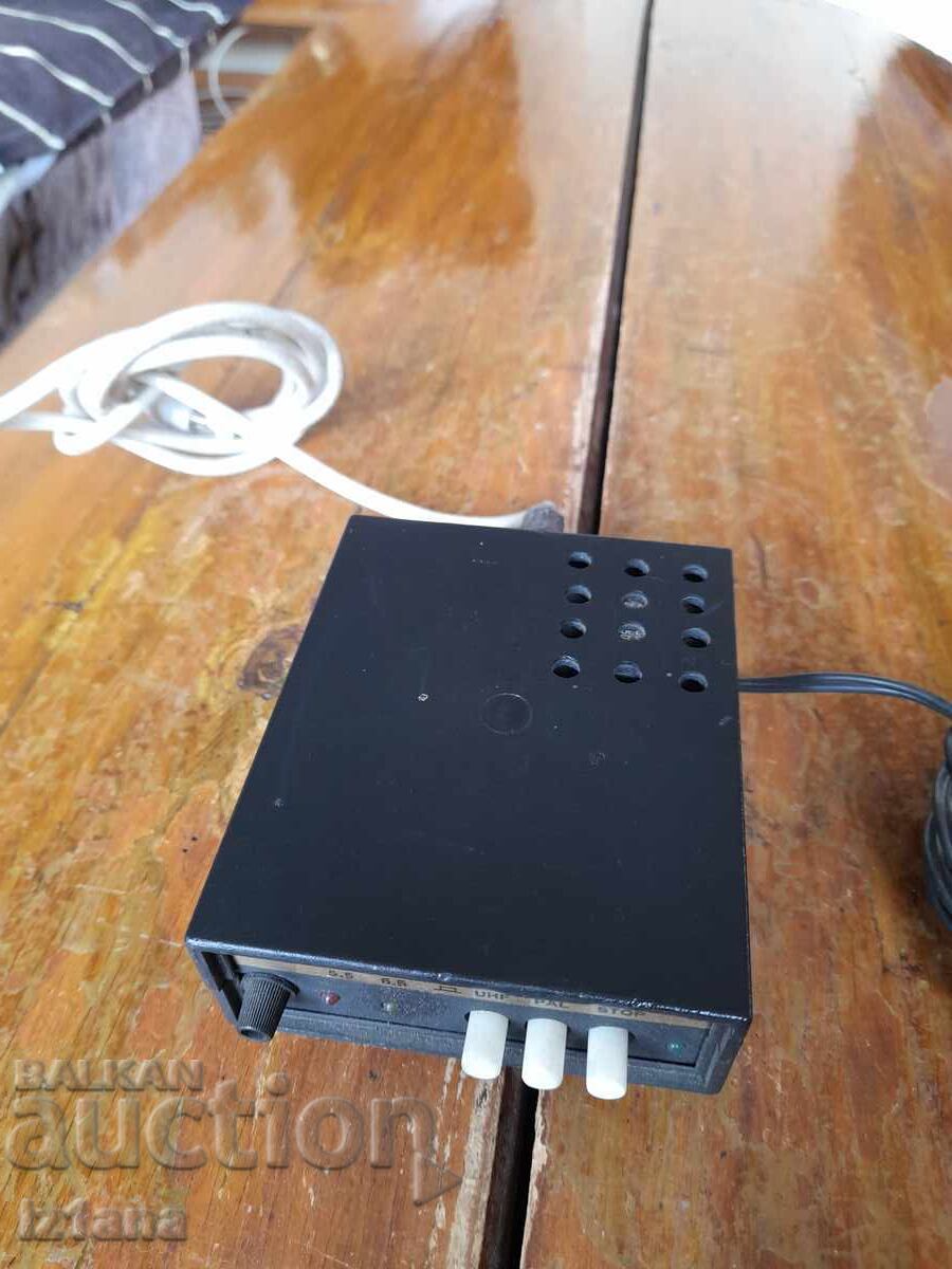 Стара телевизионна приставка с цена € 27.00 | 52.81 лв. Стара телевизионна приставка с цена € 27.00 | 52.81 лв.