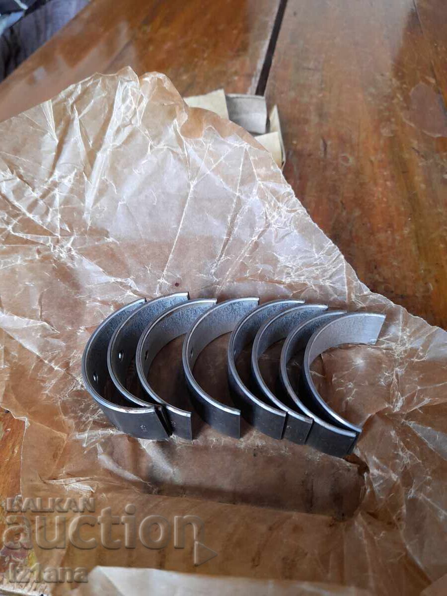 Rulmenți de bielă vechi Lada, Vaz cu preț € 22.00 | 43.03 BGN Rulmenți de bielă vechi Lada, Vaz cu preț € 22.00 | 43.03 BGN