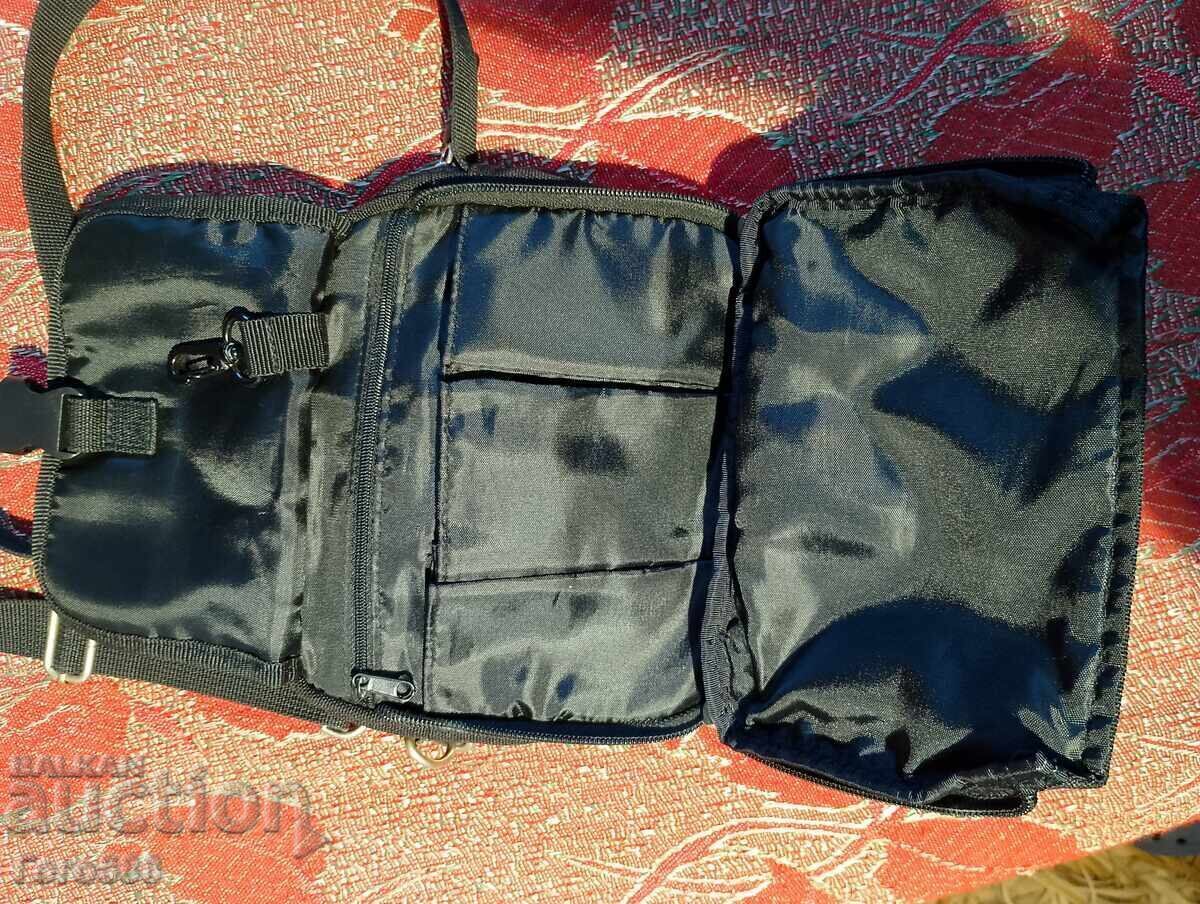 Licitație Geantă bărbătească Ferrari Licitație Geantă bărbătească Ferrari