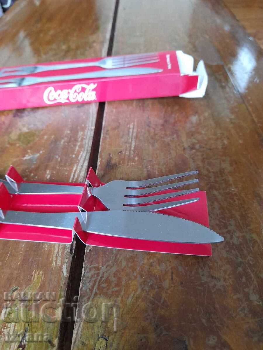 Delivery of Cutlery, Knife and Fork Coca Cola, Coca Cola