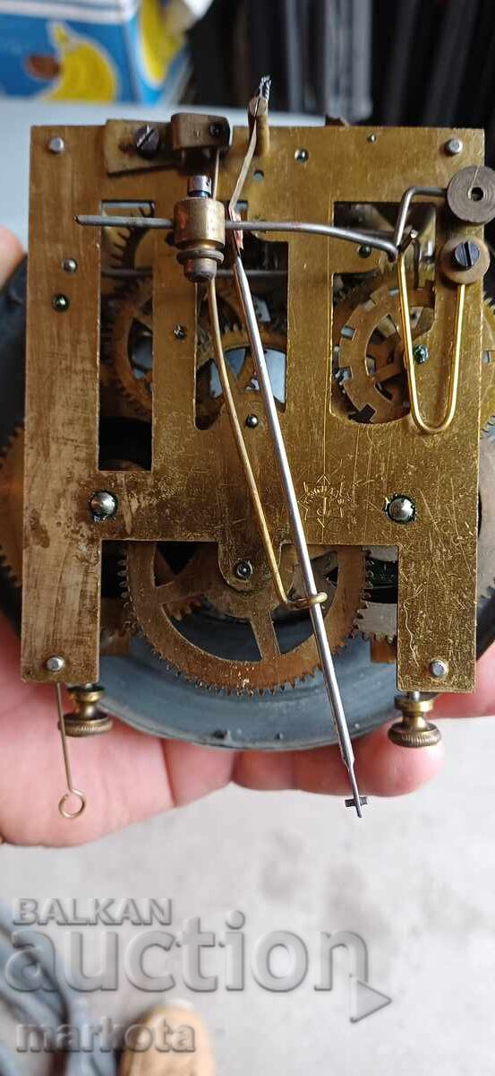 Delivery of Old German wall clock - "JUNGHANS" - 1900 Delivery of Old German wall clock - "JUNGHANS" - 1900