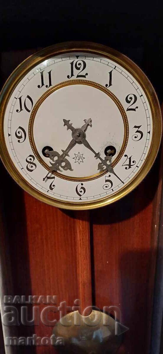 Ceas de perete german vechi - ,,JUNGHANS" - 1900* cu preț € 175.00 | 342.27 BGN