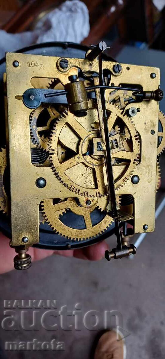 Δημοπρασία Παλιό γερμανικό ρολόι τοίχου - "JUNGHANS" - 1900* Δημοπρασία Παλιό γερμανικό ρολόι τοίχου - "JUNGHANS" - 1900*