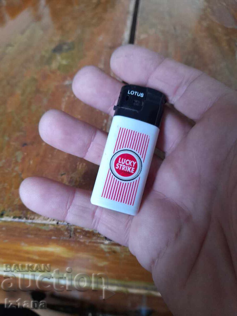 Запалка Lotus,Lucky Strike с цена € 9.00 | 17.60 лв.