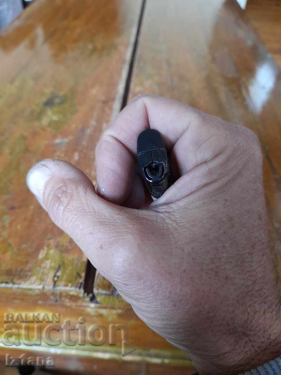 Доставка на Запалка Lotus,Lucky Strike