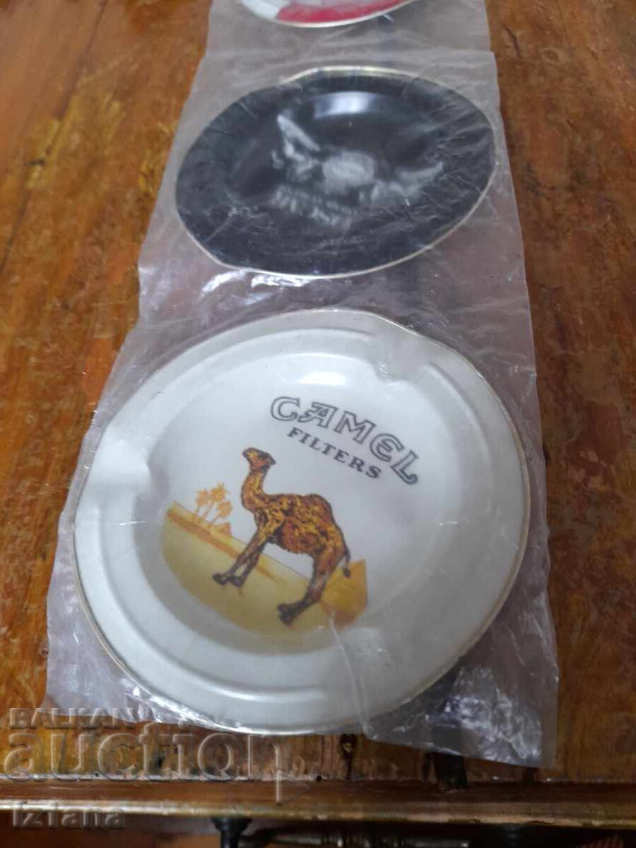 Παράδοση Παλιά σταχτοδοχεία Winston, Oscar, Camel Παράδοση Παλιά σταχτοδοχεία Winston, Oscar, Camel